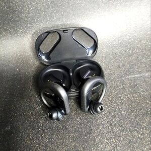 JBL EnJBL Endurance Peak II Waterproof True Wireless In-Ear Earbuds